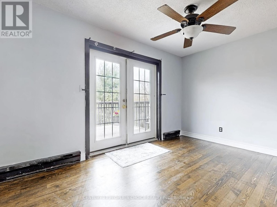 156 MAIN STREET W, 