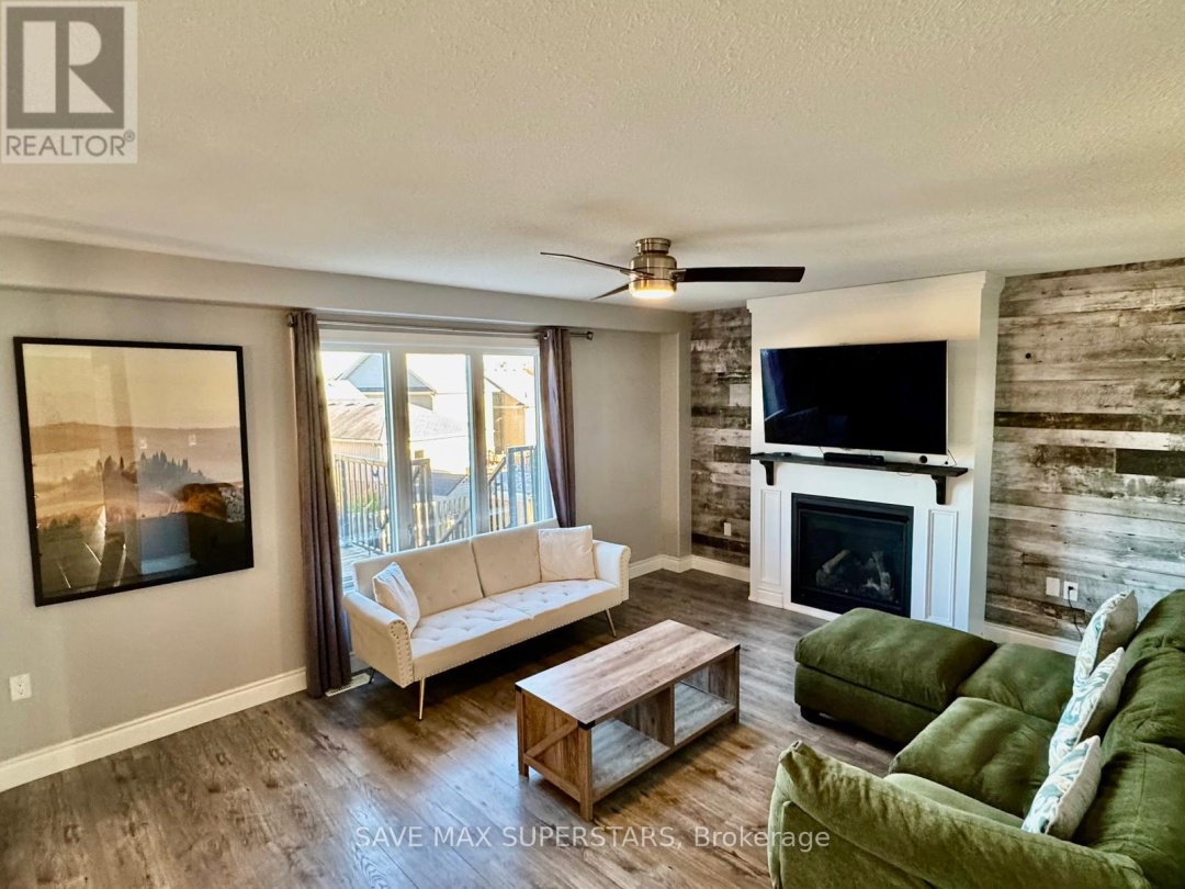 3063 EMPEROR DRIVE, 