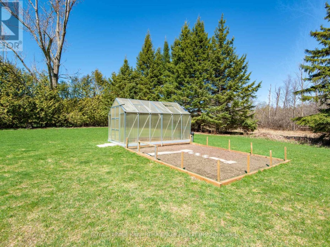 328 CEDAR GLEN ROAD, Kawartha Lakes (Verulam)