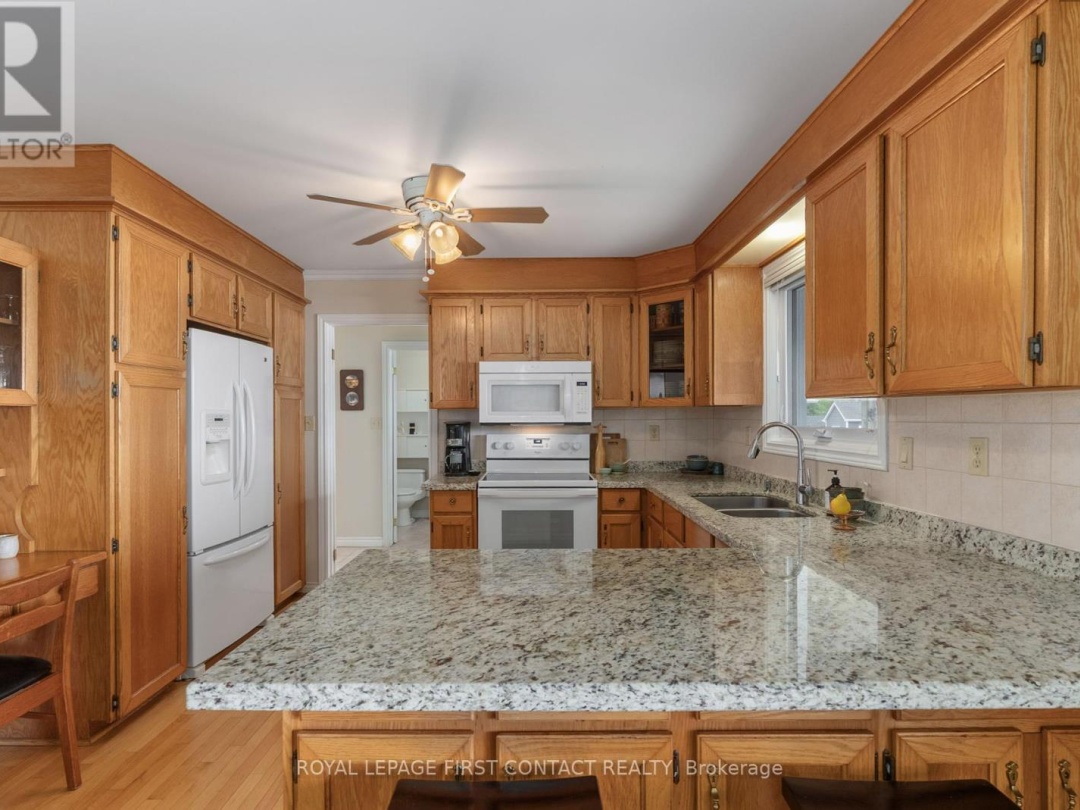 4051 RIVER ROAD, Lake Simcoe