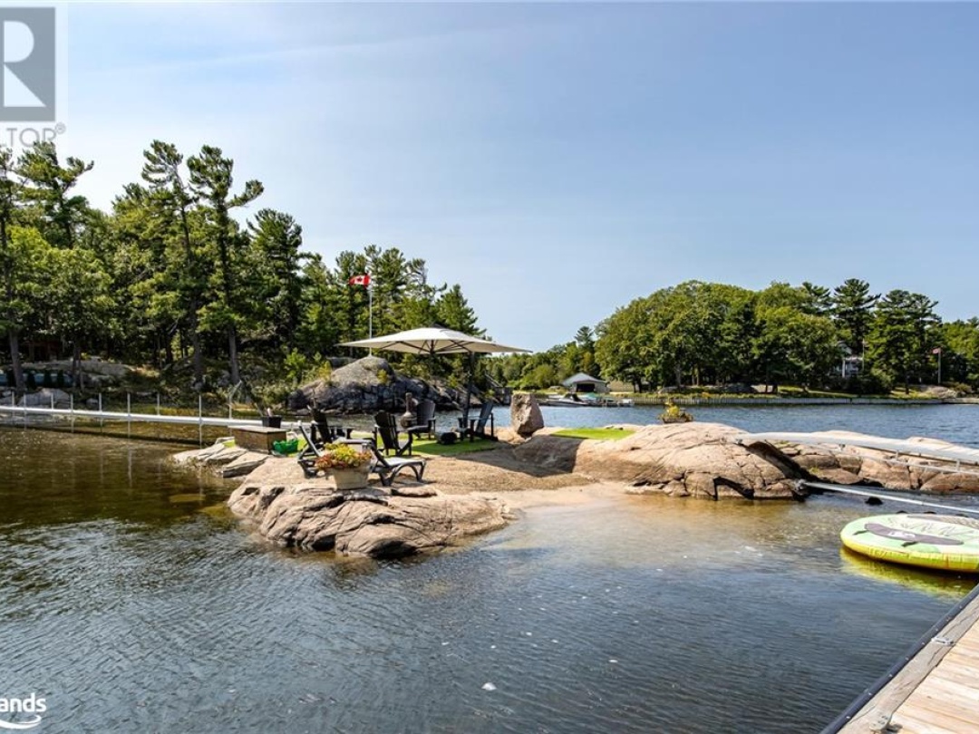 100 630 Georgian Bay Island, Georgian Bay