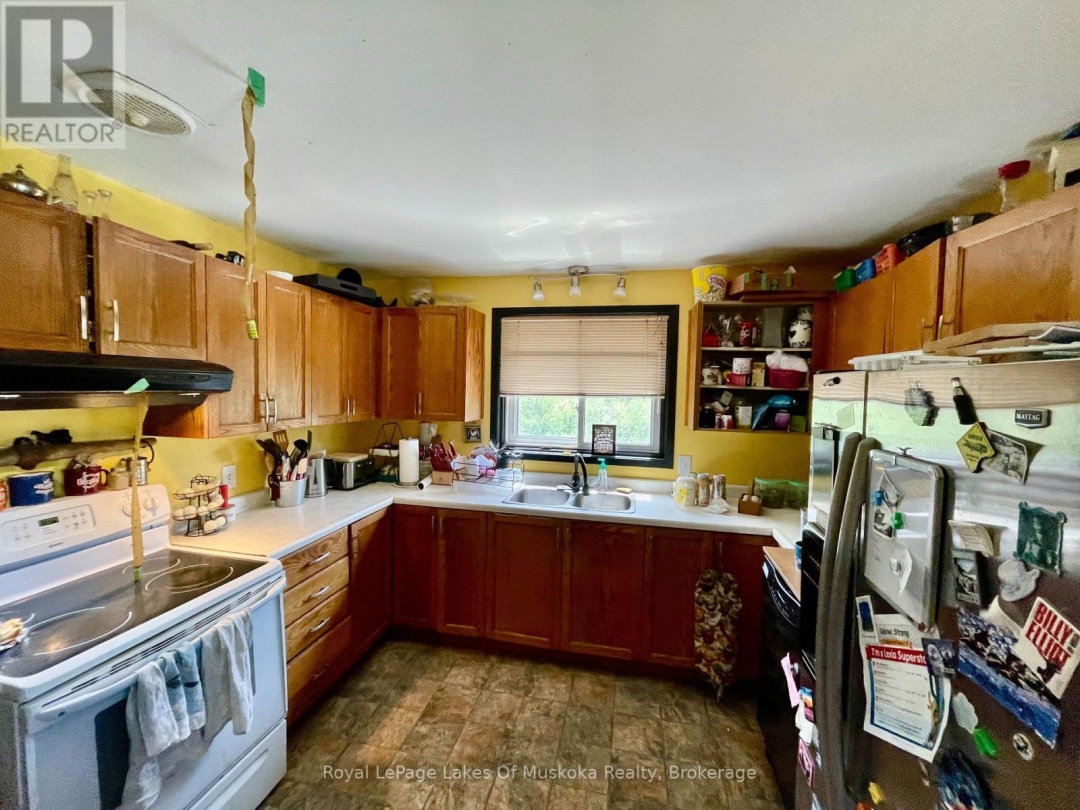 1235 Bonnie Lake Road, Bracebridge (Macaulay)