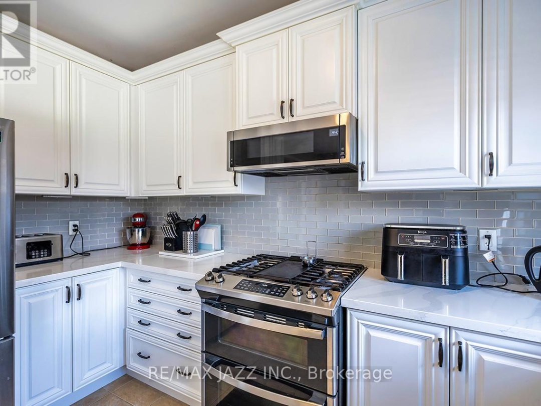 38 POLLOCK AVENUE, Brock (Beaverton)