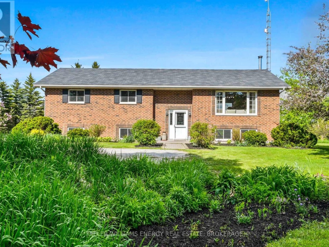 456 County Road 46, Kawartha Lakes (Mariposa)