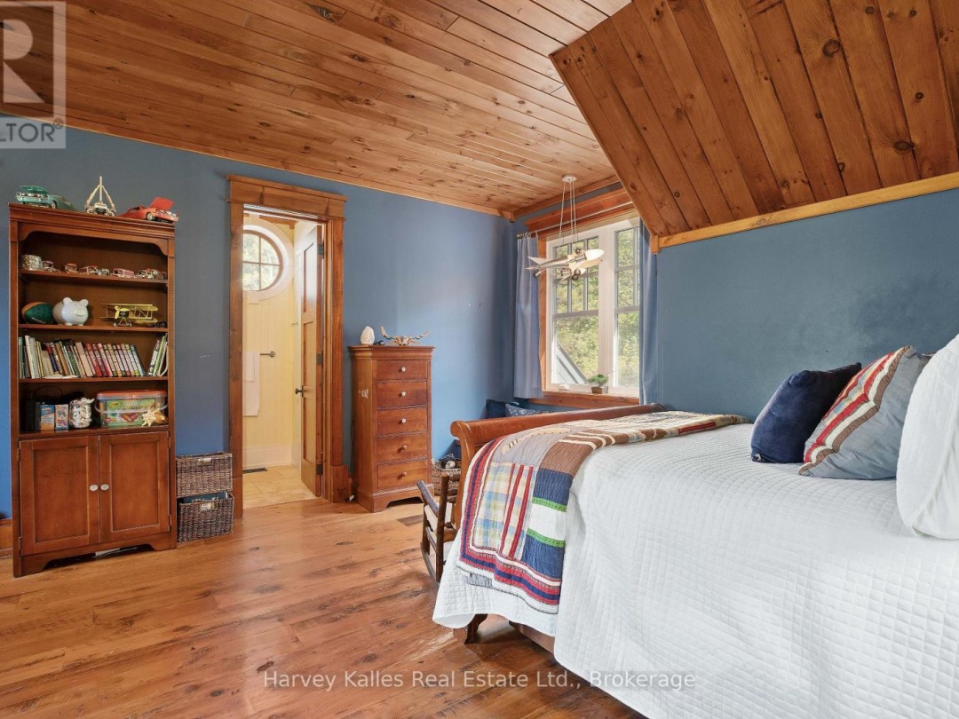 1074 TALLY HO WINTER PARK ROAD, 