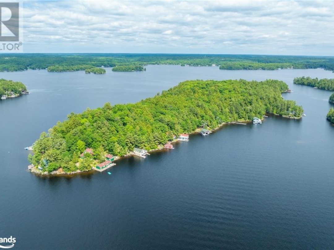 29 Is Keewaydin Island, Lake Muskoka