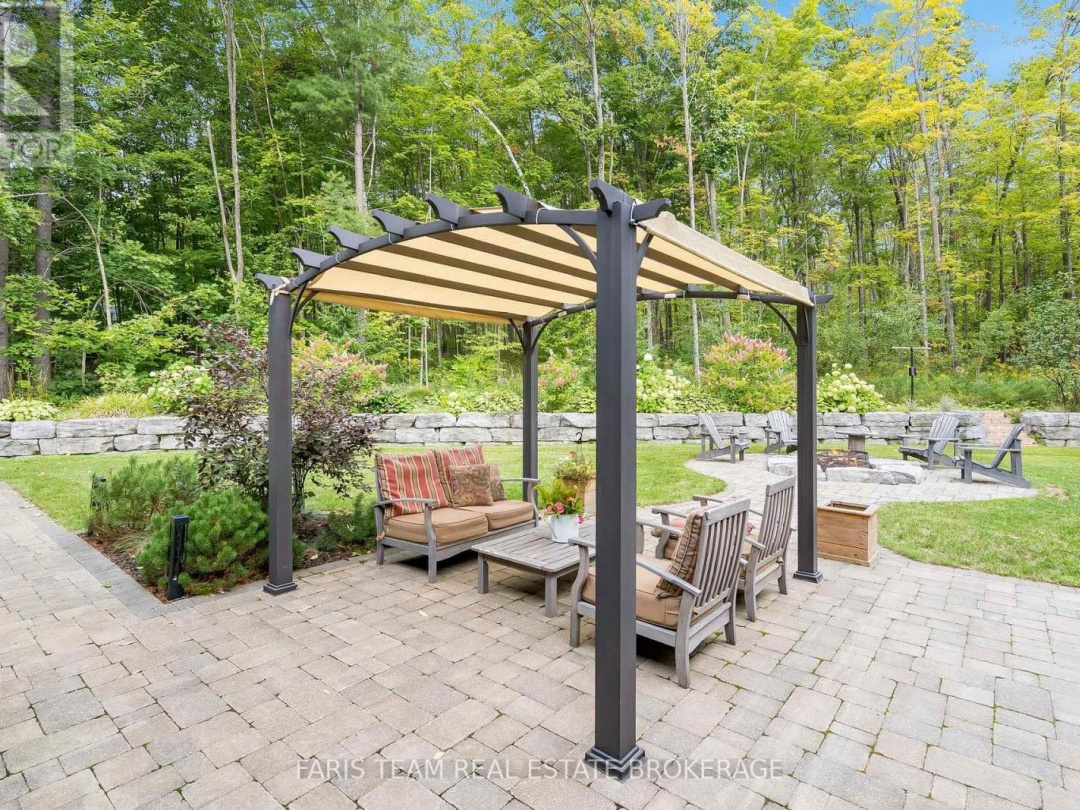 1559 RIMKEY CRESCENT, 