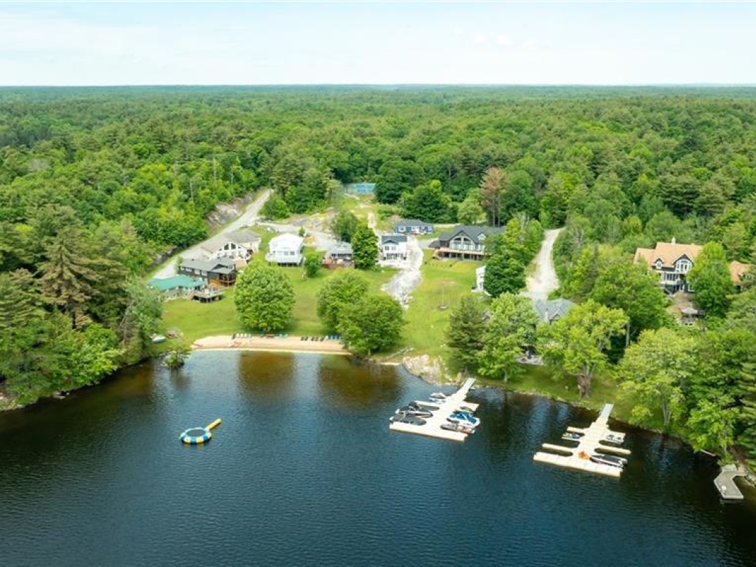 1134 Parkers Point Road, Lake Muskoka