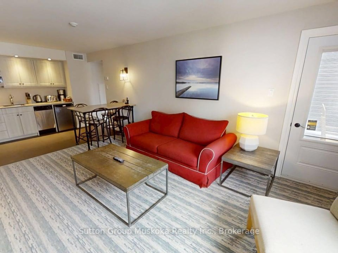52-305 - 1235 DEERHURST DRIVE, Peninsula Lake