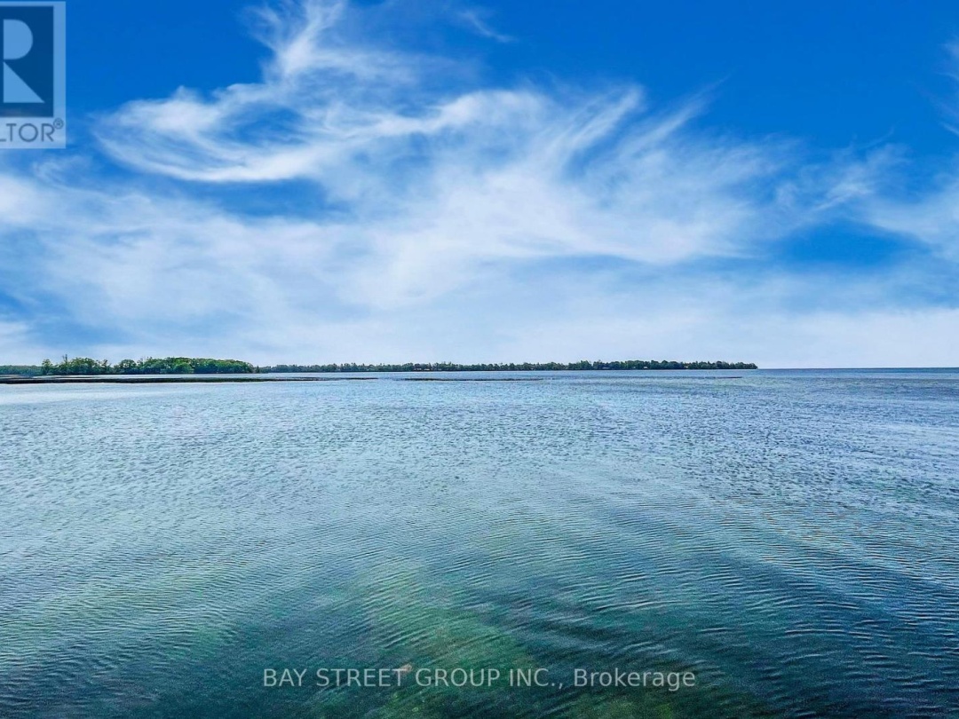 3784 TUPPY DRIVE, Lake Simcoe