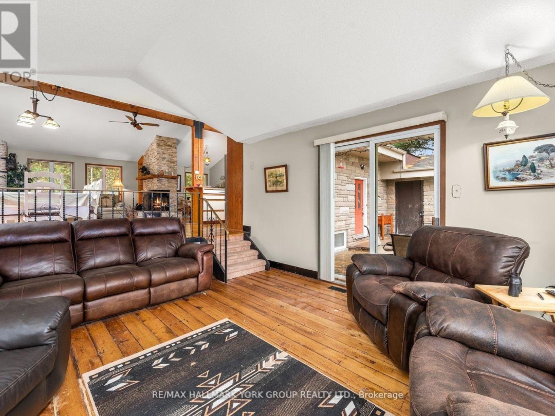 102 ALBERT STREET, Gull River