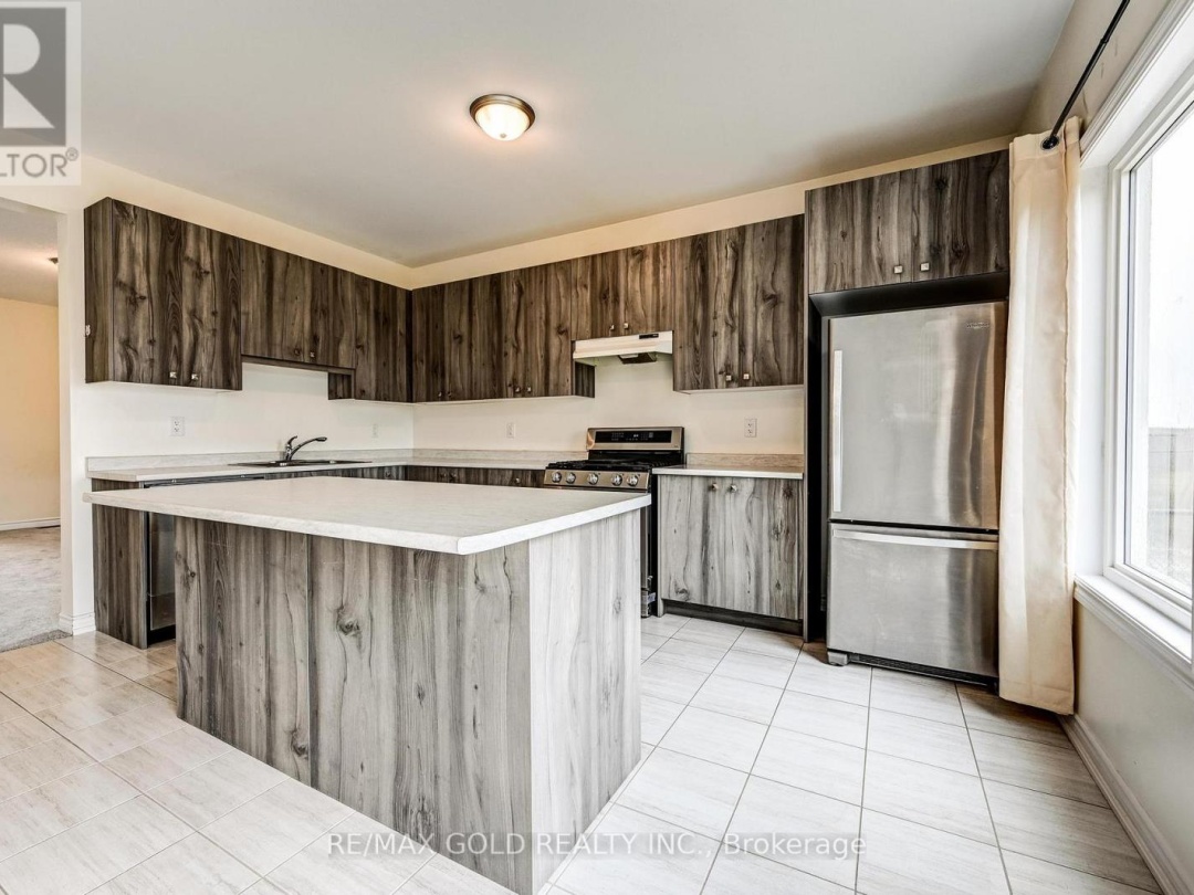 84 ATLANTIS DRIVE W, Orillia