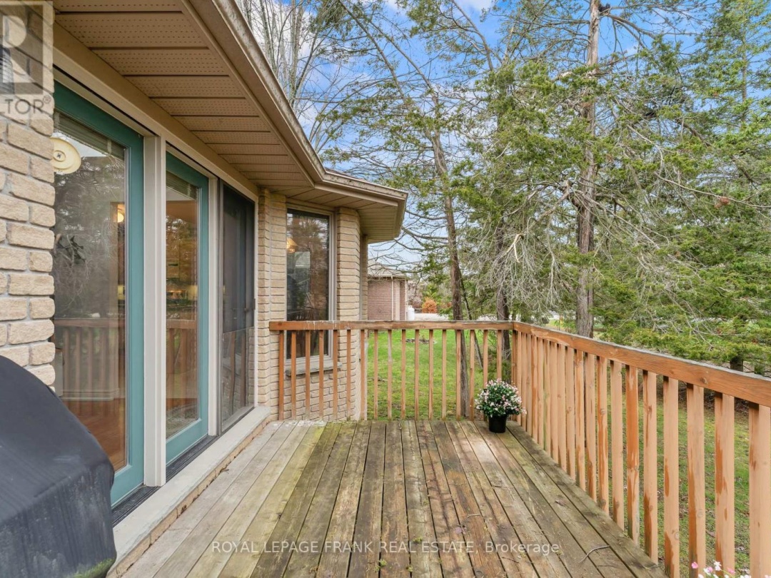 37 ISLAND BAY DRIVE, Kawartha Lakes (Bobcaygeon)