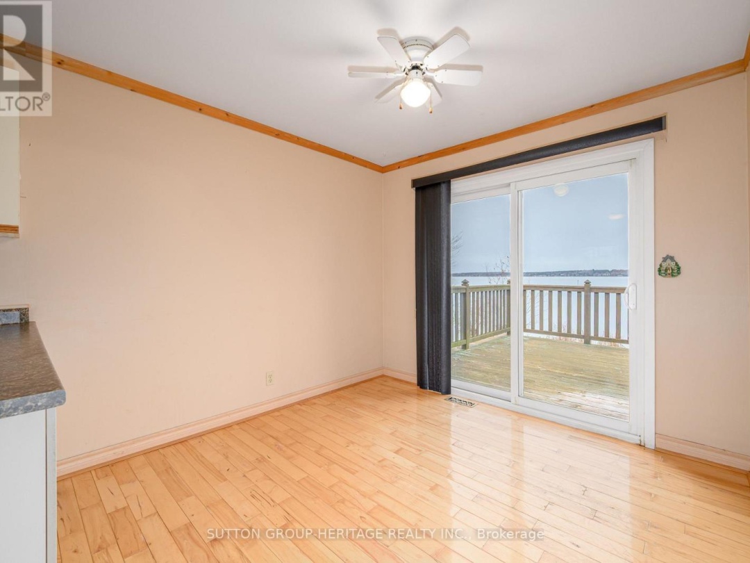 24 PLEASANT VIEW CRESCENT, 