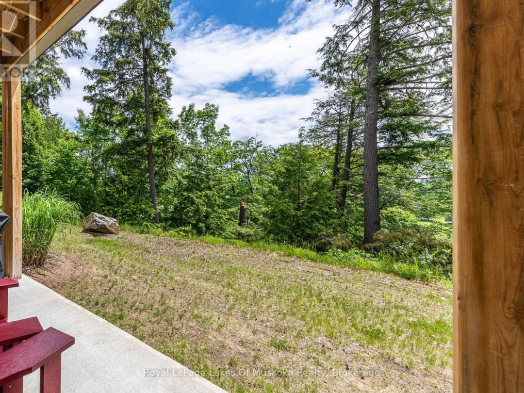 102 - 3 TREE TOPS LANE, 