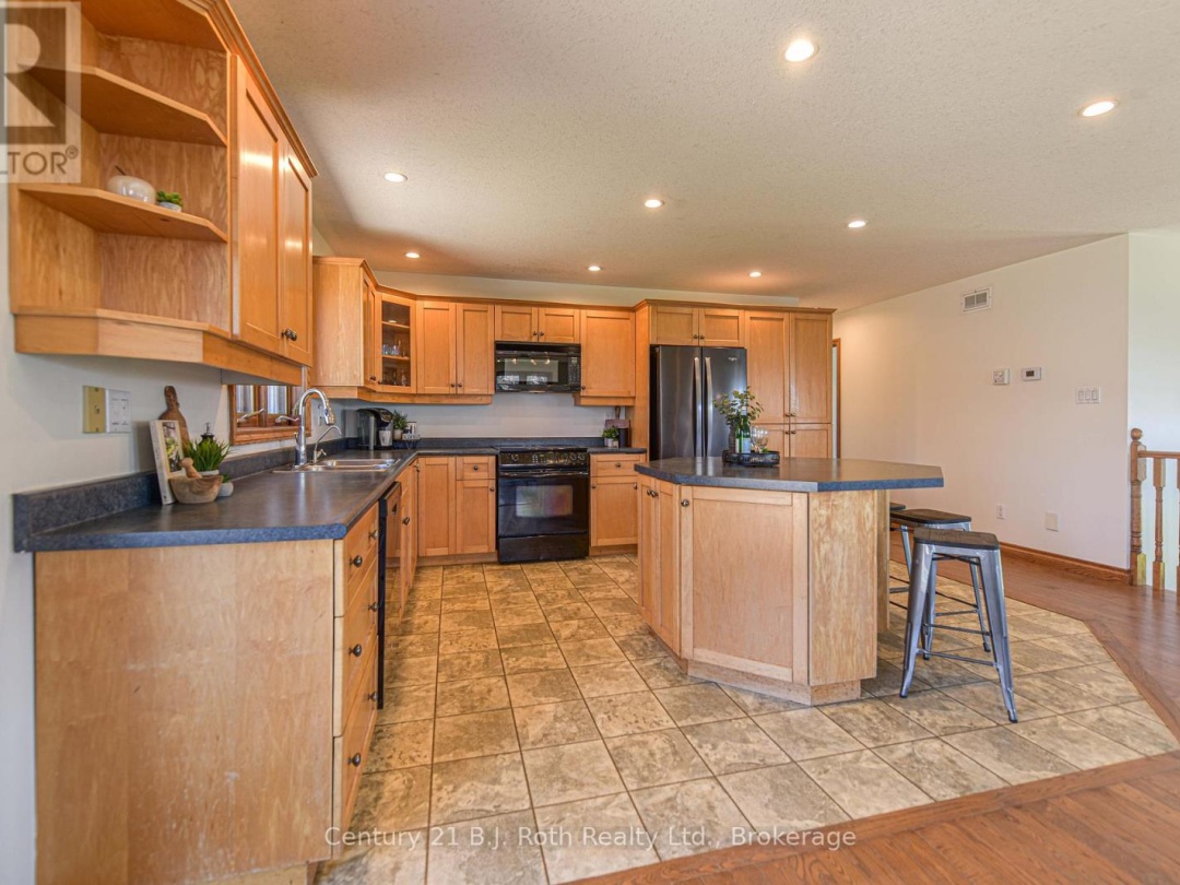 4086 Lawton Lane, Ramara (Atherley)