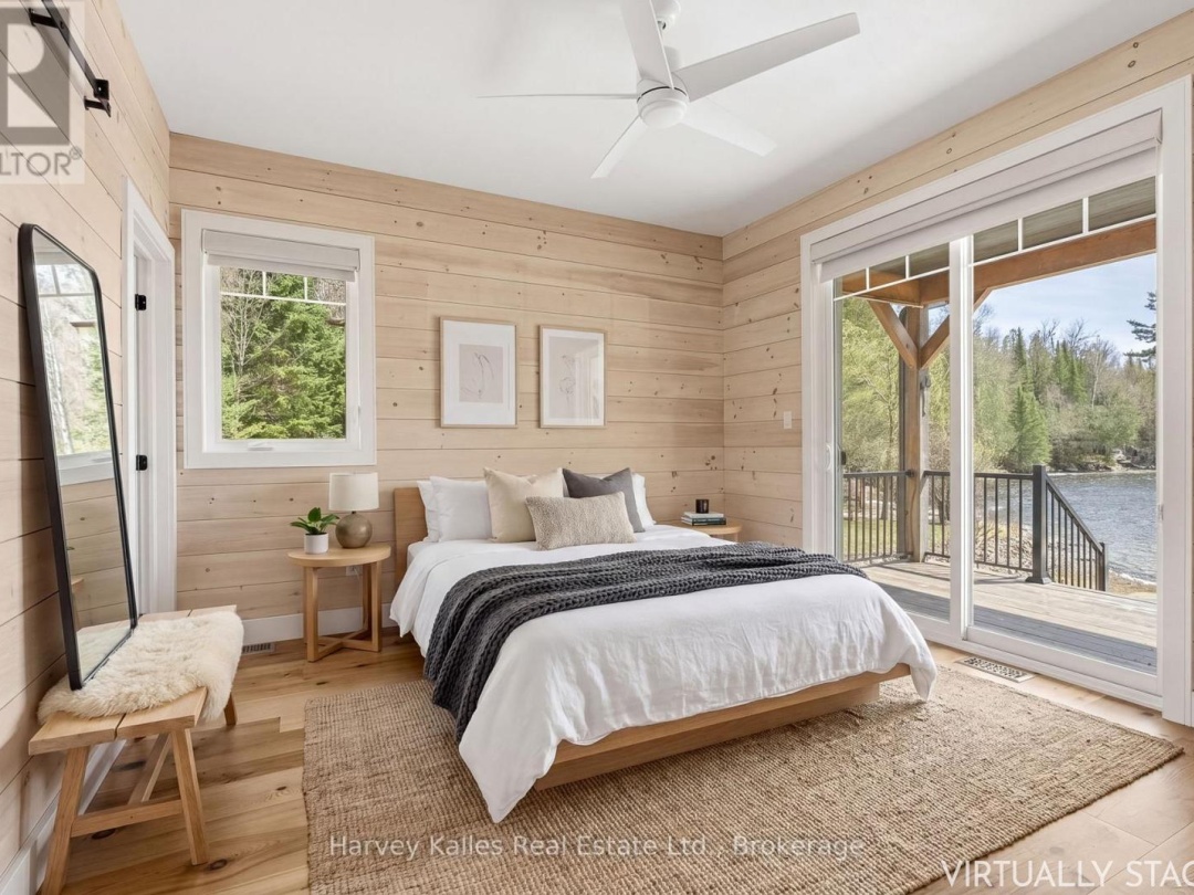 41 SUNSET COVE ROAD, Blackwater Lake