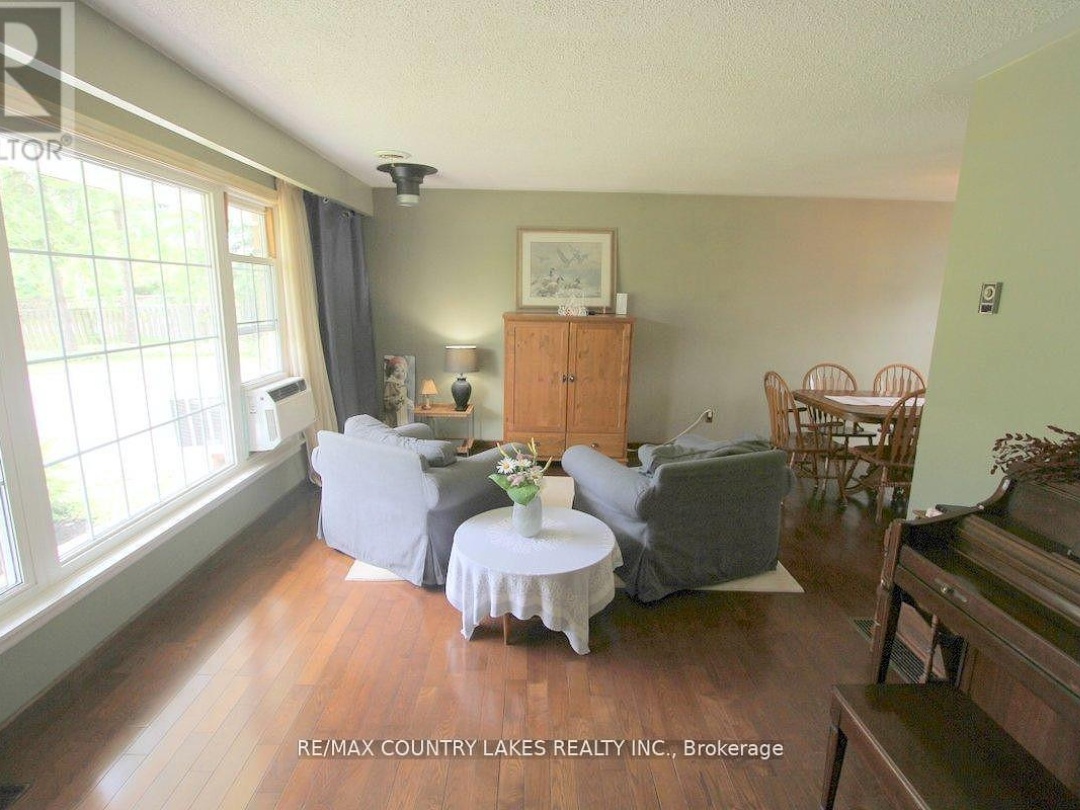 25725 MAPLE BEACH ROAD, Lake Simcoe