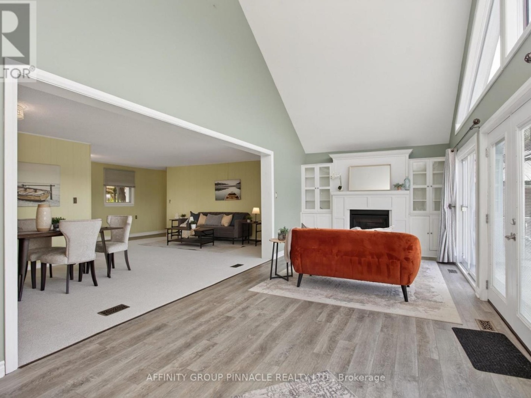 14 ORIOLE ROAD, Cameron Lake