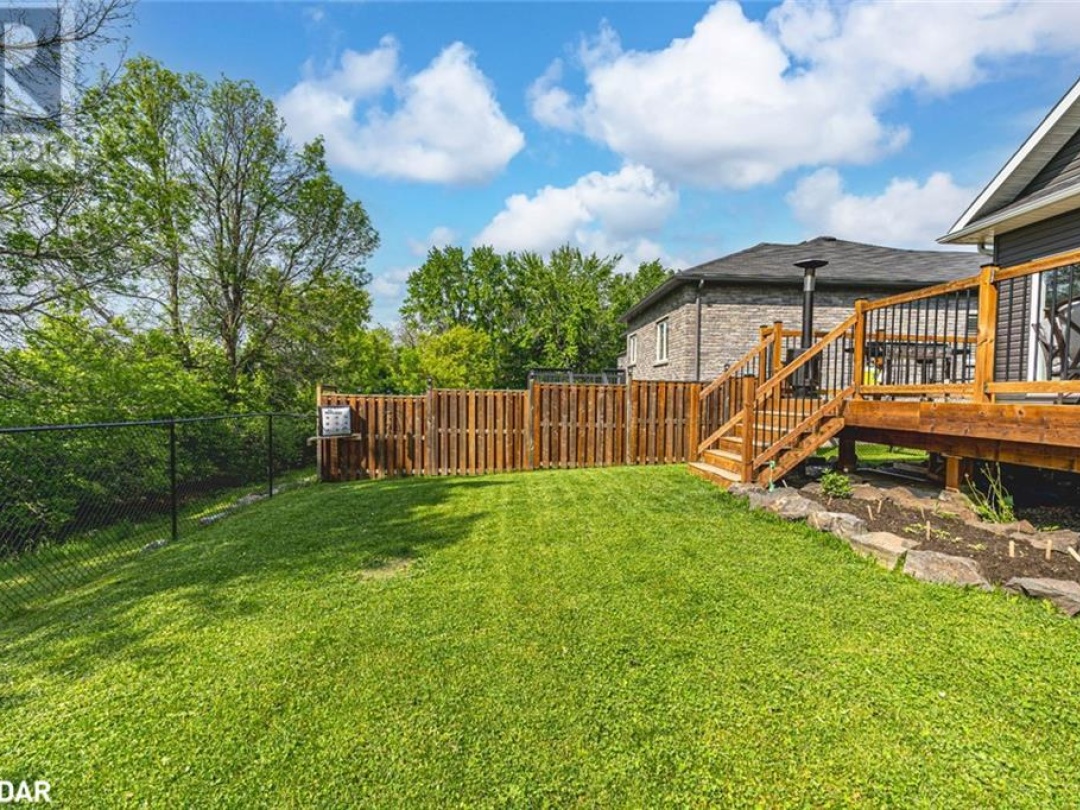 55 DONLANDS Court, 
