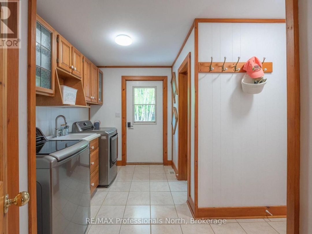 1006 TENNYSON ROAD, 