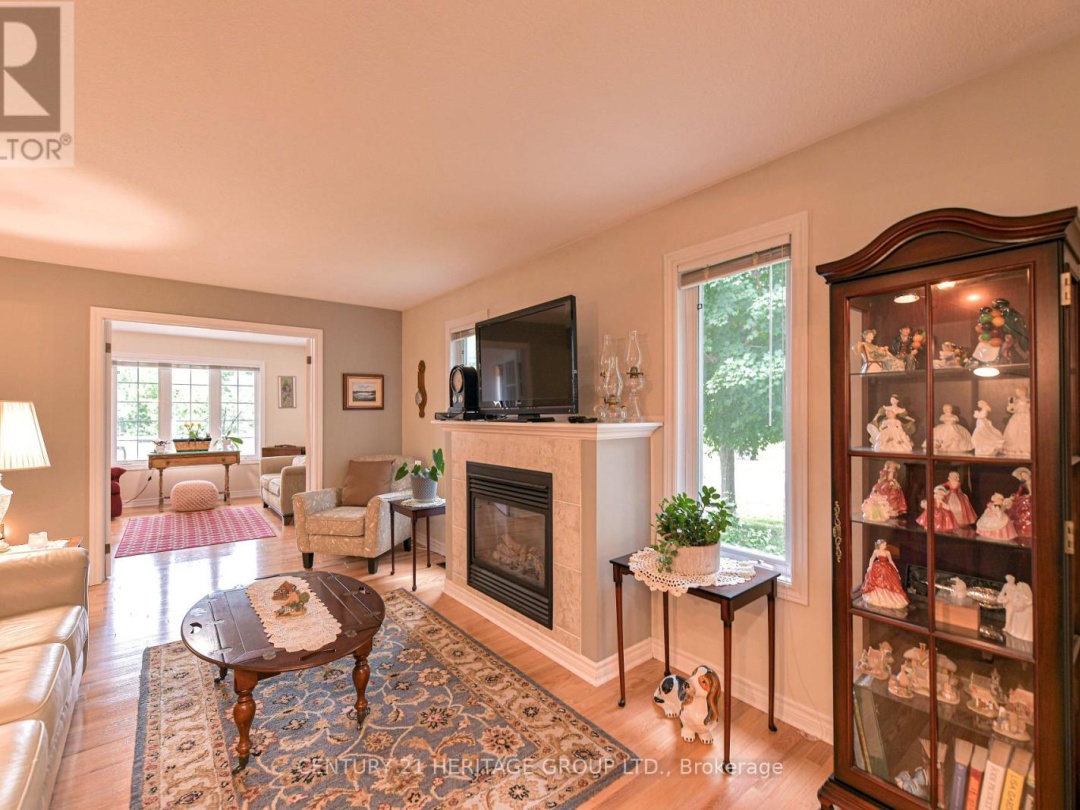 130 HEDGEWOOD LANE, Gravenhurst (Muskoka (S))