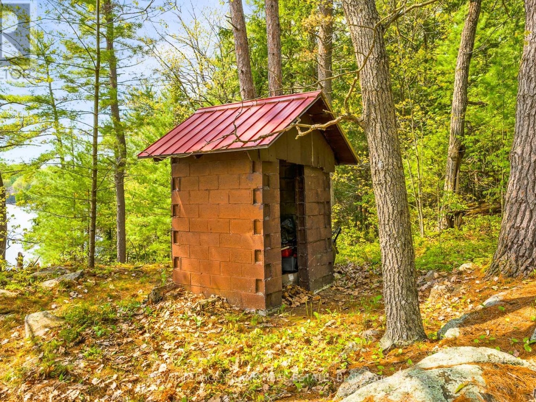 1452 RACKETY TRAIL ROAD, Little Bob Lake