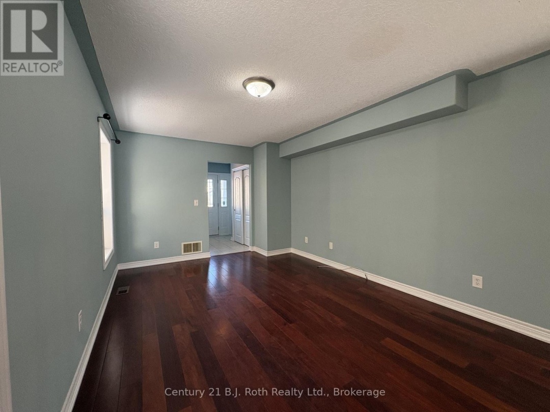 34 PEARL DRIVE, Orillia