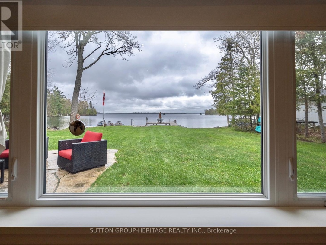 58 PIRATES GLEN DRIVE S, Pigeon Lake