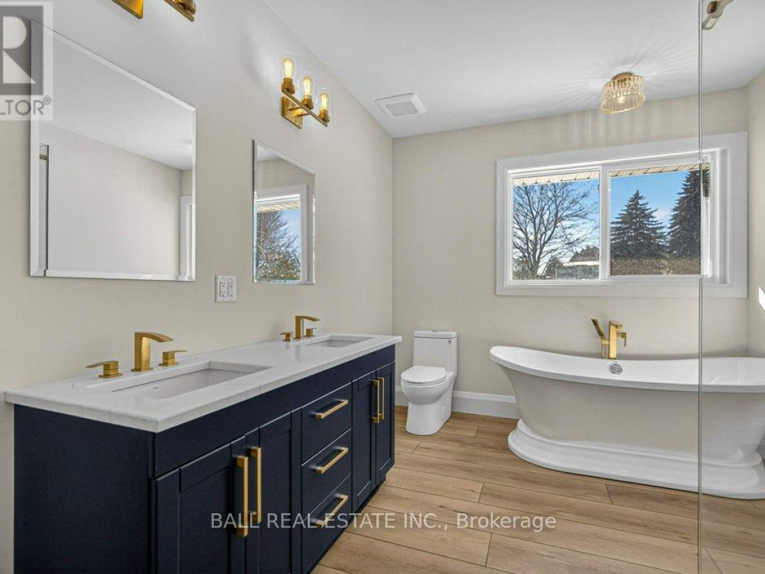73 LAKEVIEW CRESCENT, Pigeon Lake