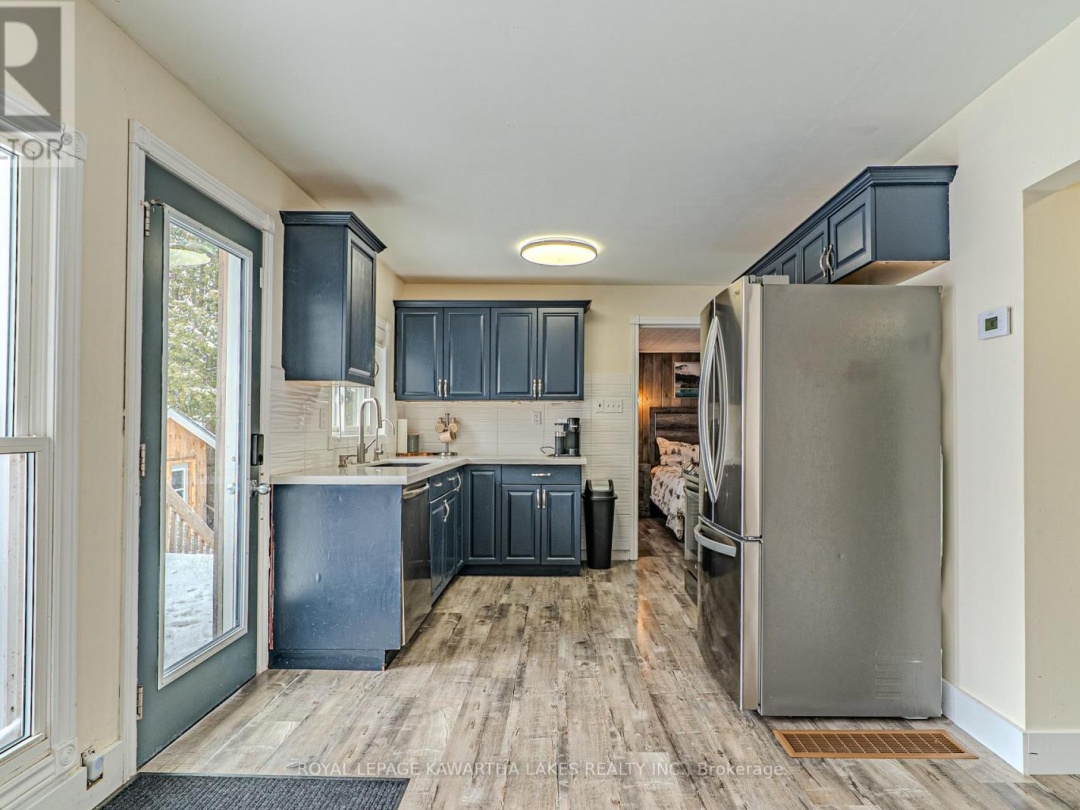 130 CRAWFORD ROAD, Canal Lake