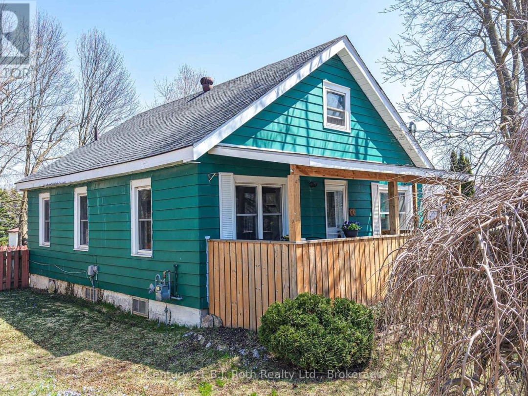 76 MCKENZIE STREET, Orillia