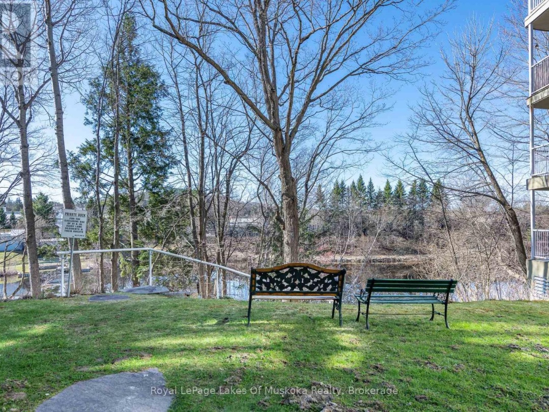 207 - 31 DAIRY LANE, Muskoka River