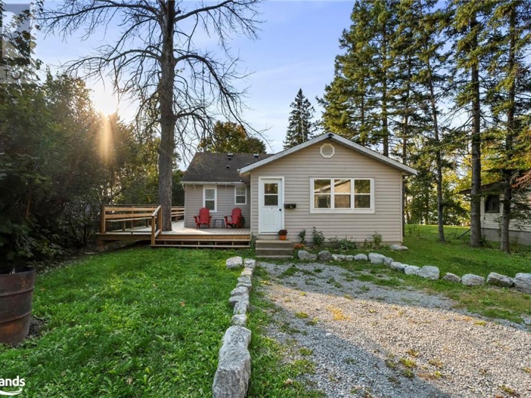 119 Campbell Beach Road, Dalrymple Lake