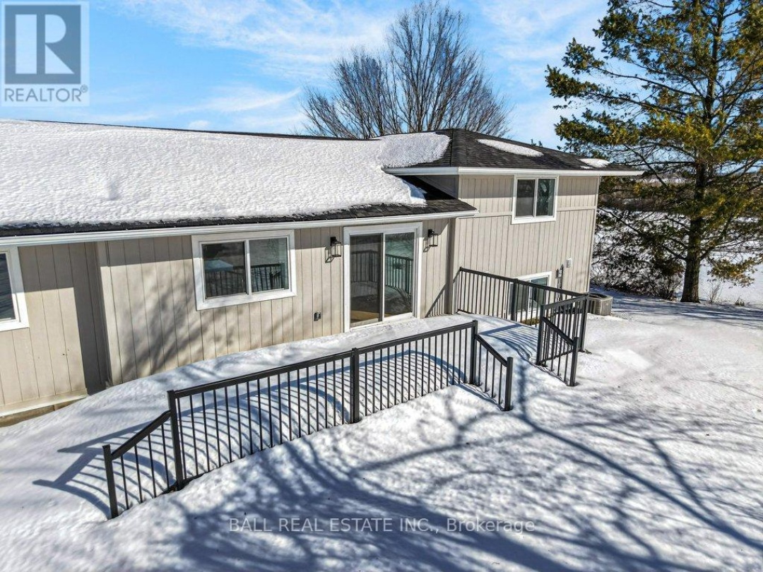 73 LAKEVIEW CRESCENT, Pigeon Lake