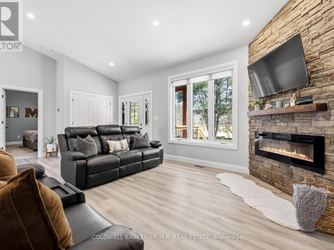 289 TULLY'S ROAD, Trent Lakes