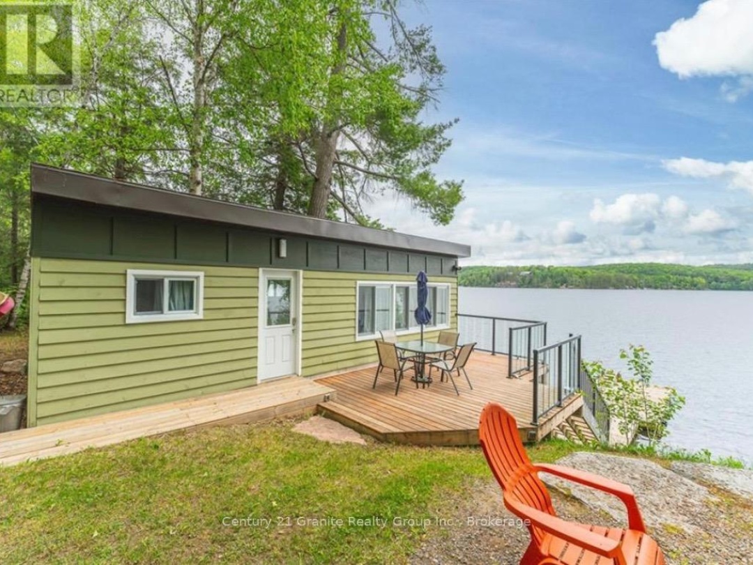 6087 HALIBURTON LAKE ROAD, Haliburton Lake