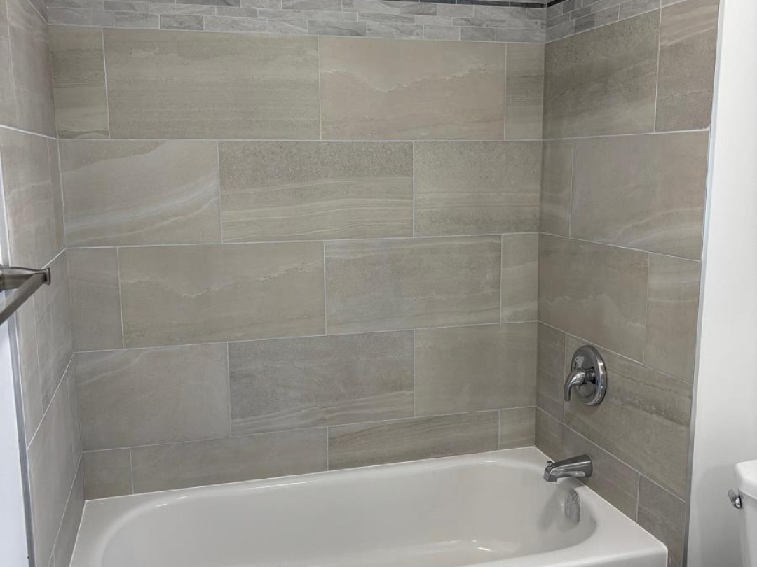 90 COLDWATER ROAD W, 