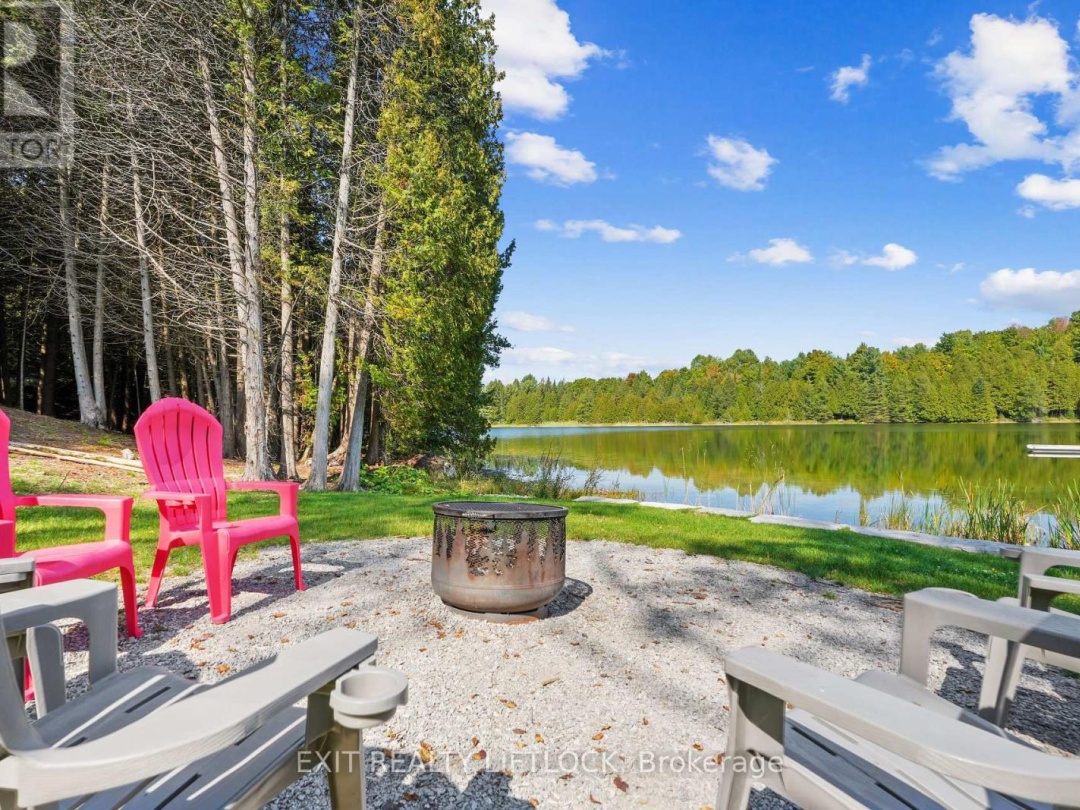 169 DUTCH LINE ROAD W, Shadow Lake