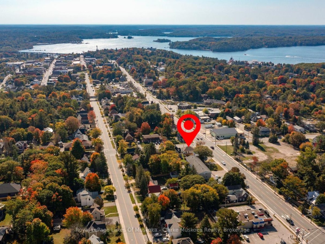 57 CASCADE STREET, Parry Sound