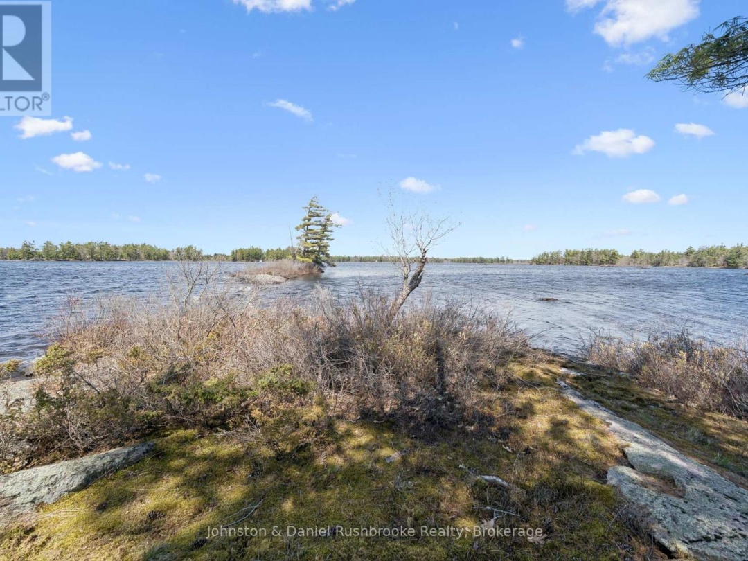 1233 S KAHSHE LAKE ROAD, Kahshe Lake