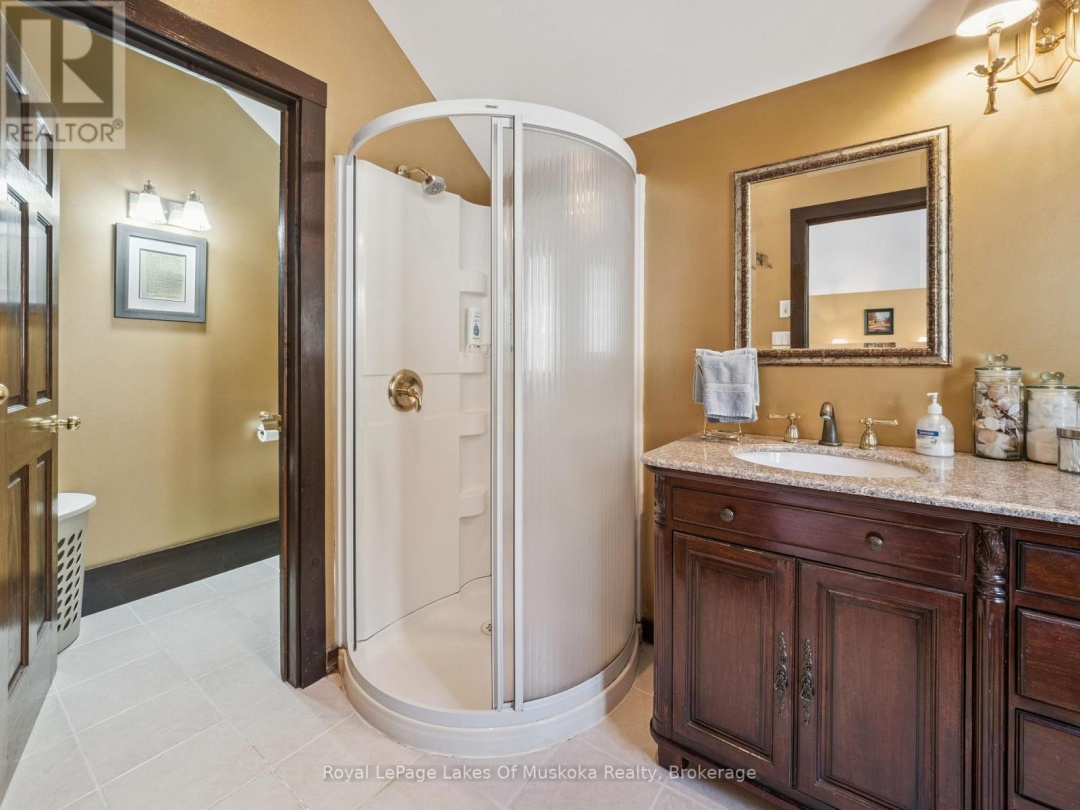 1441 CEDAR LANE, Bracebridge (Macaulay)