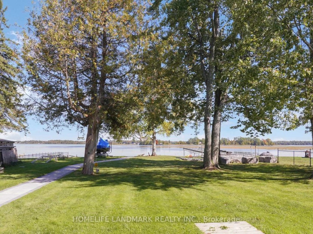 208 LAKESHORE DRIVE, Trent-Severn Waterway
