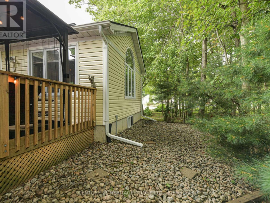 130 HEDGEWOOD LANE, Gravenhurst (Muskoka (S))