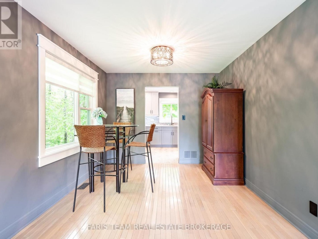 30 BOURGEOIS BEACH ROAD, Tay (Victoria Harbour)