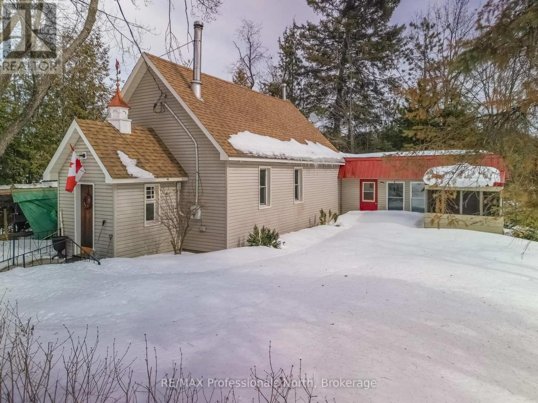 4 DICKSON STREET, Kawartha Lakes (Kinmount)