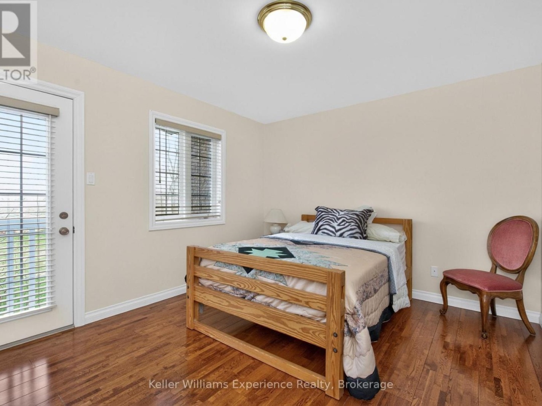 81 SILVER BIRCH CRESCENT, Georgian Bay