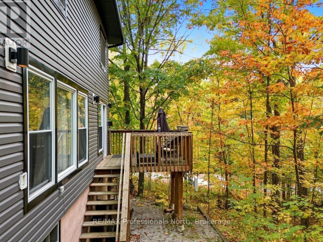 1755 SKYLINE DRIVE, Peninsula Lake