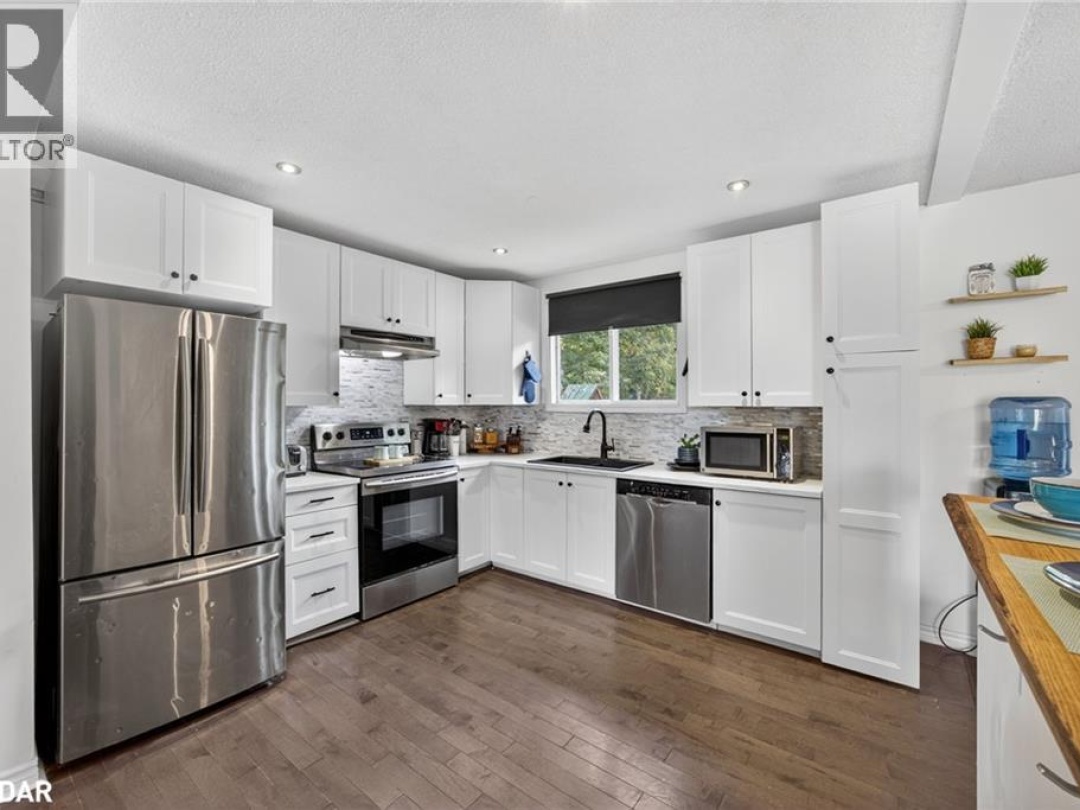 10 CONDER Drive, 