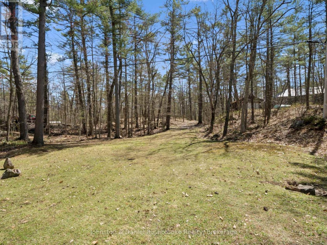 1233 S KAHSHE LAKE ROAD, Kahshe Lake